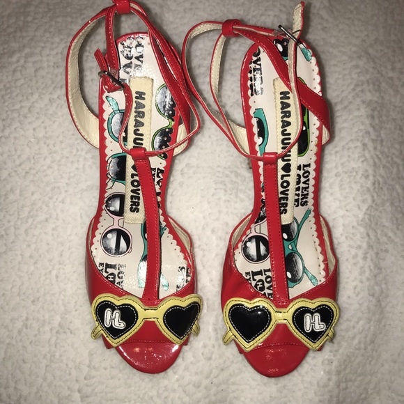 Harajuku Lovers Sunglasses Platform Heels - Picture 4 of 8